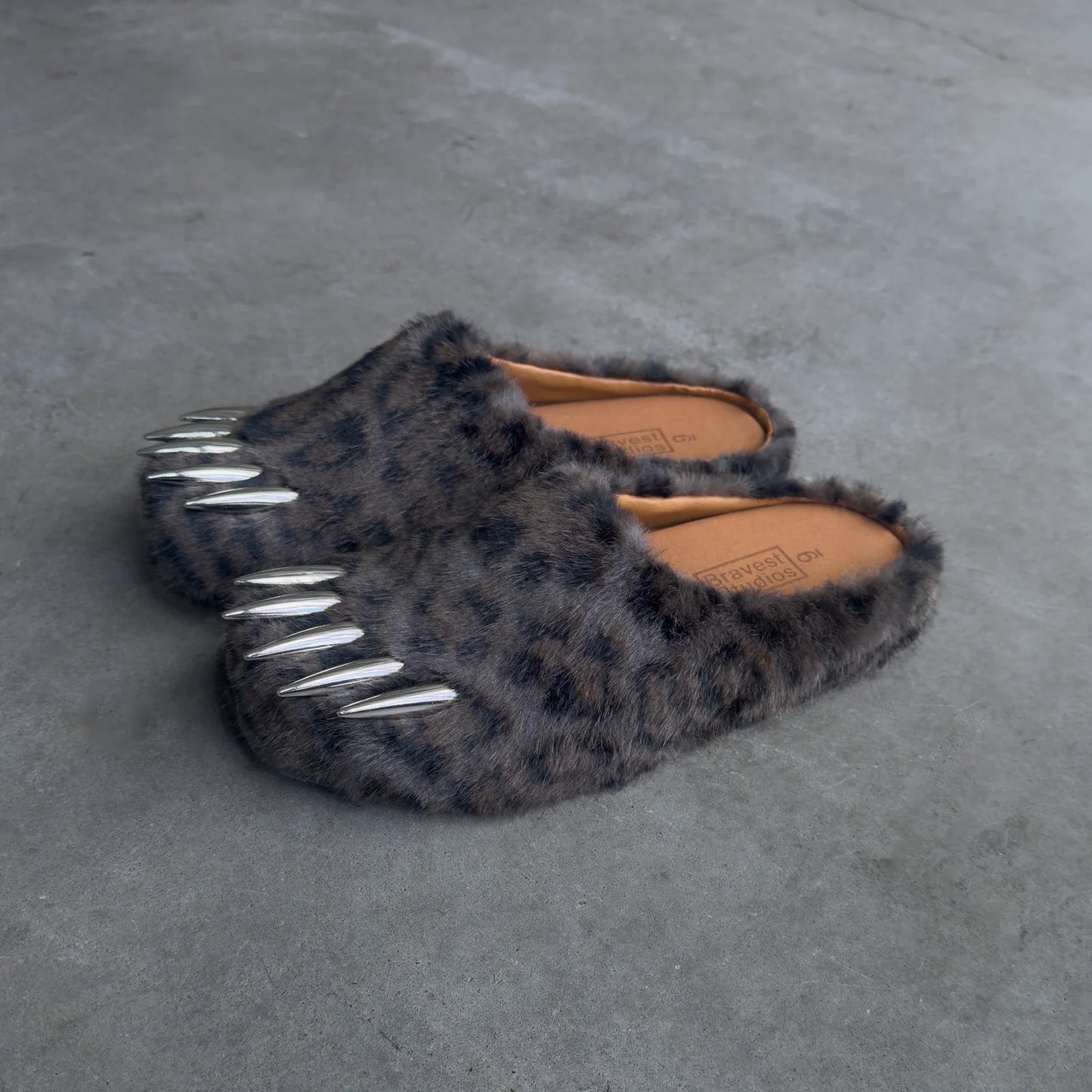 Bear Claws Slippers™