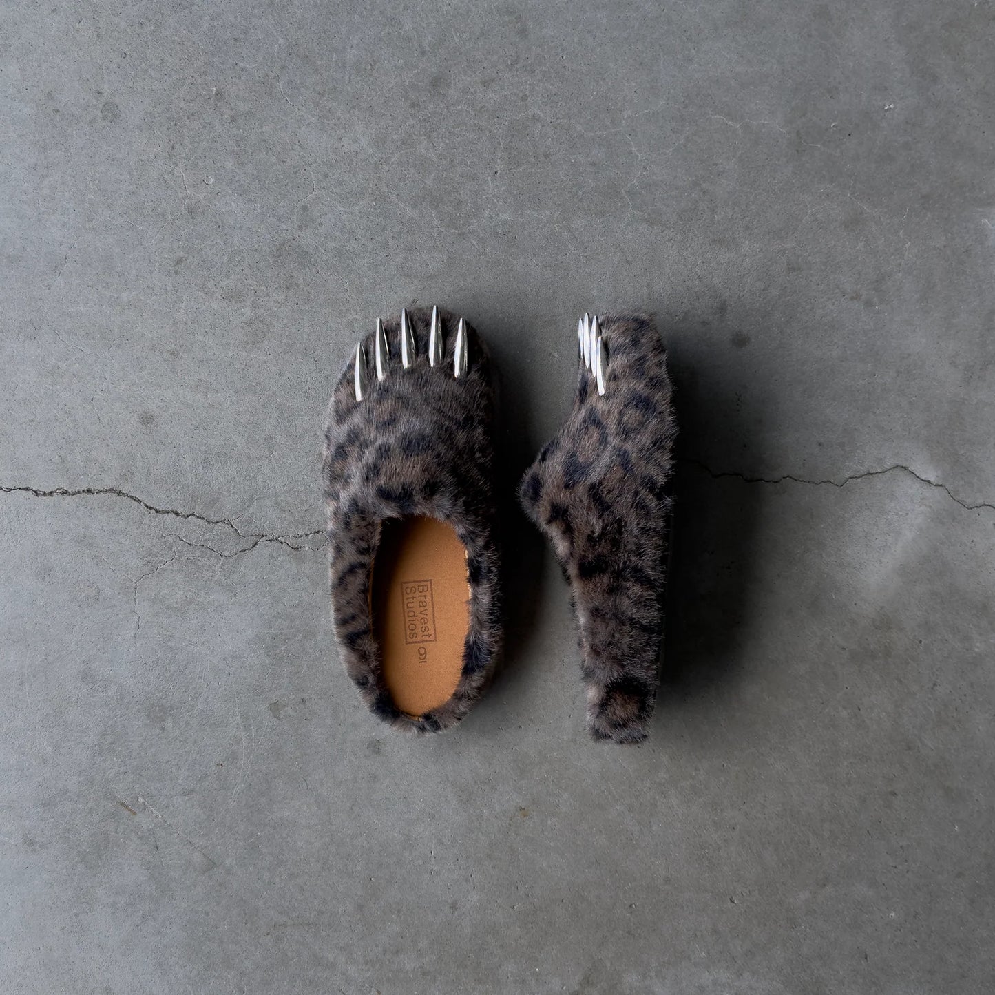Bear Claws Slippers™
