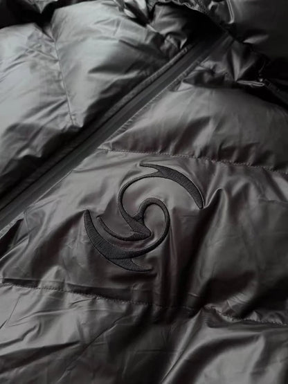 “Dissipate” HEAT REACTIVE PUFFER - Tungsten Steel Black